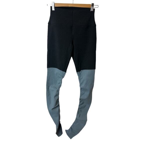 Alo Pants - Alo Black Grey Athletic Ribbed Leggings Women's Size S NWOT